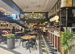 Mall Interior 4
